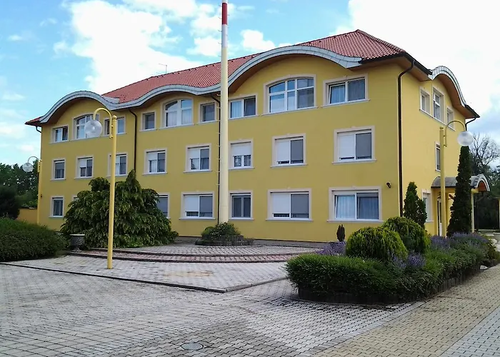 Leier Business Hotel