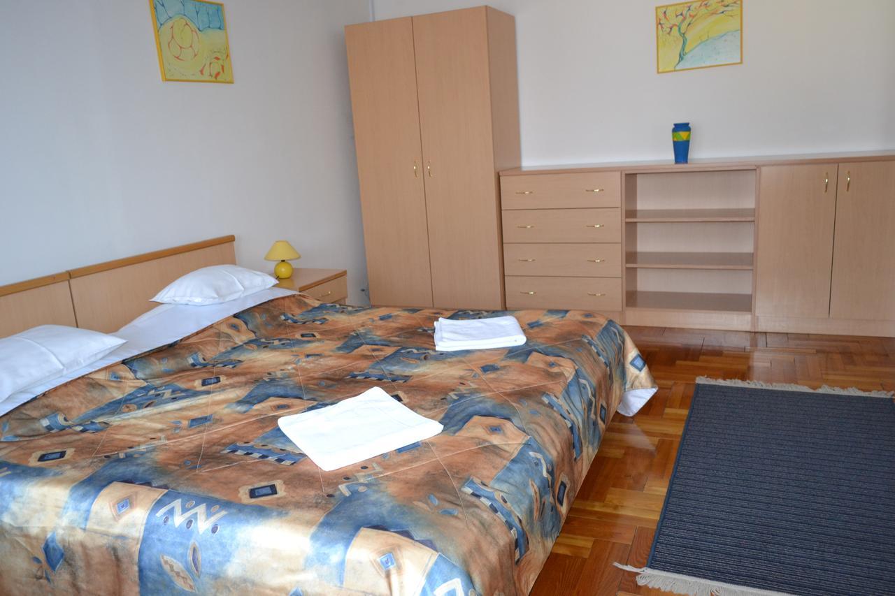 Leier Business Gönyů