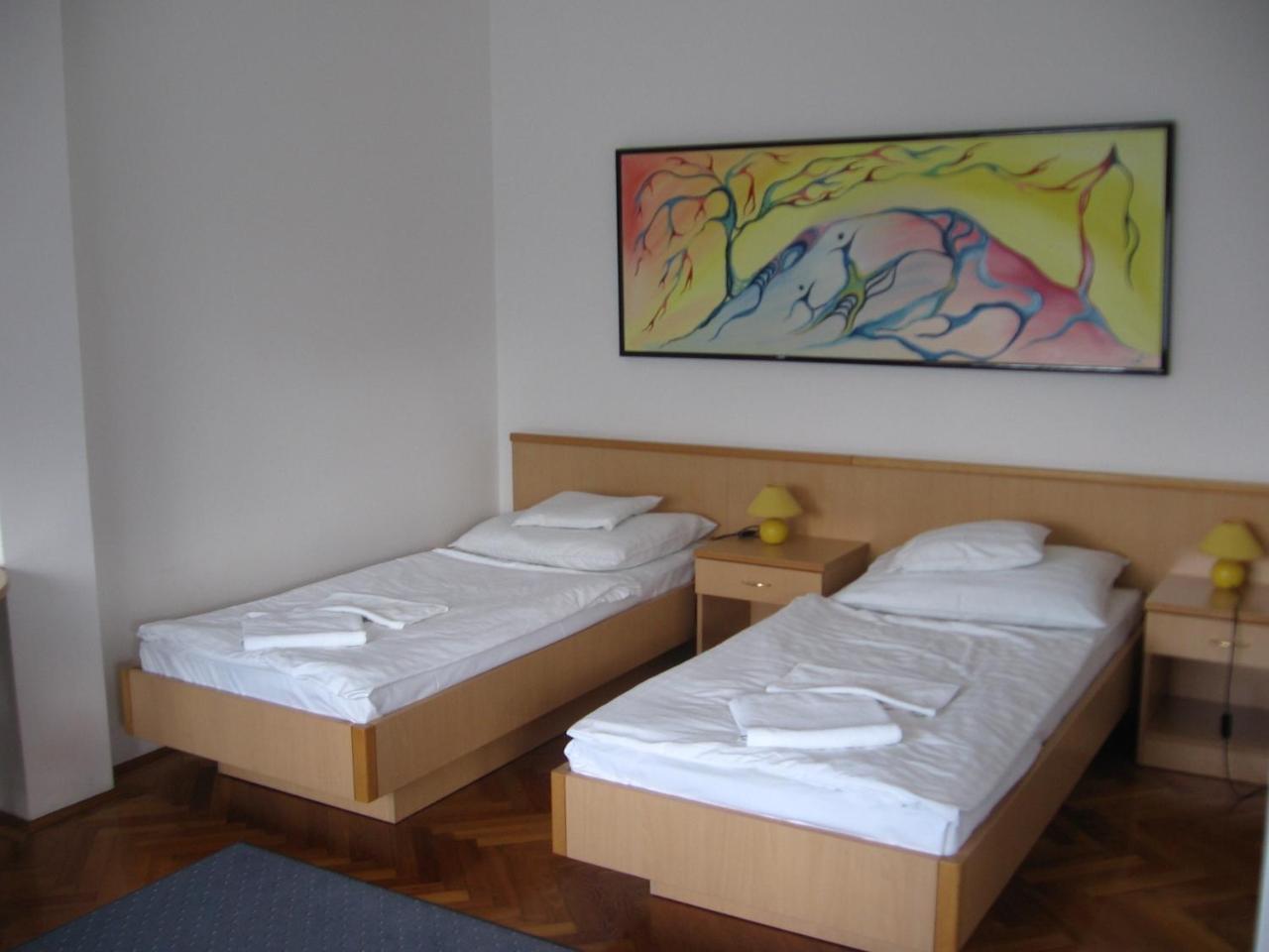 Leier Business Gönyů